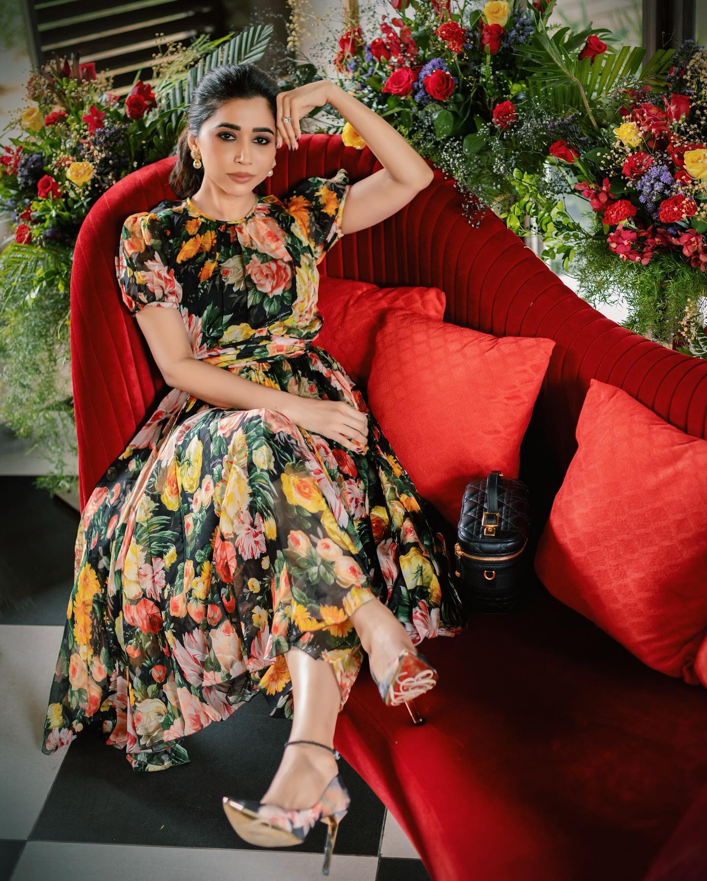 Aarti is an entrepreneur and social media influencer.