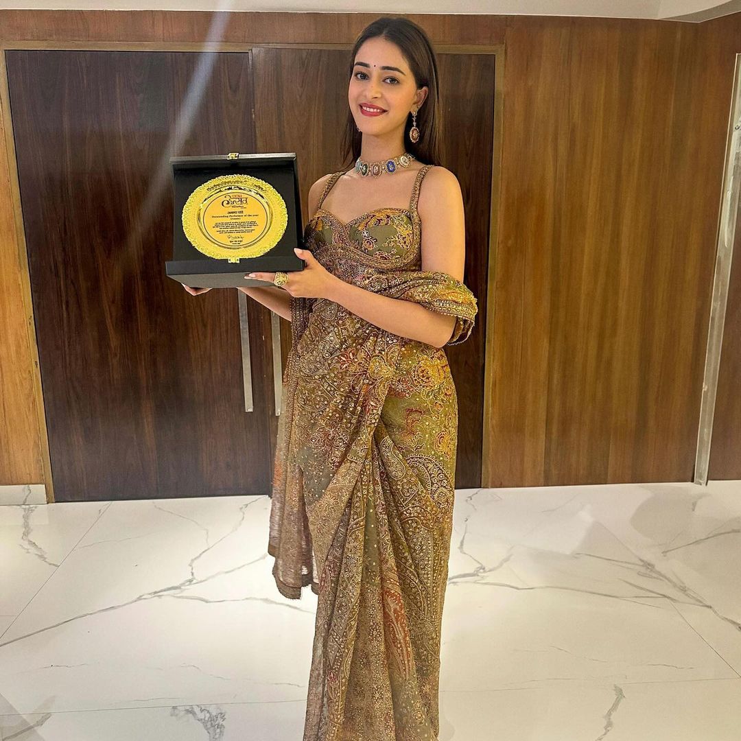 Ananya Panday Birthday: Photos, Age, Family, Boyfriend, Upcoming Movies, Lesser Known Facts,Networth & More