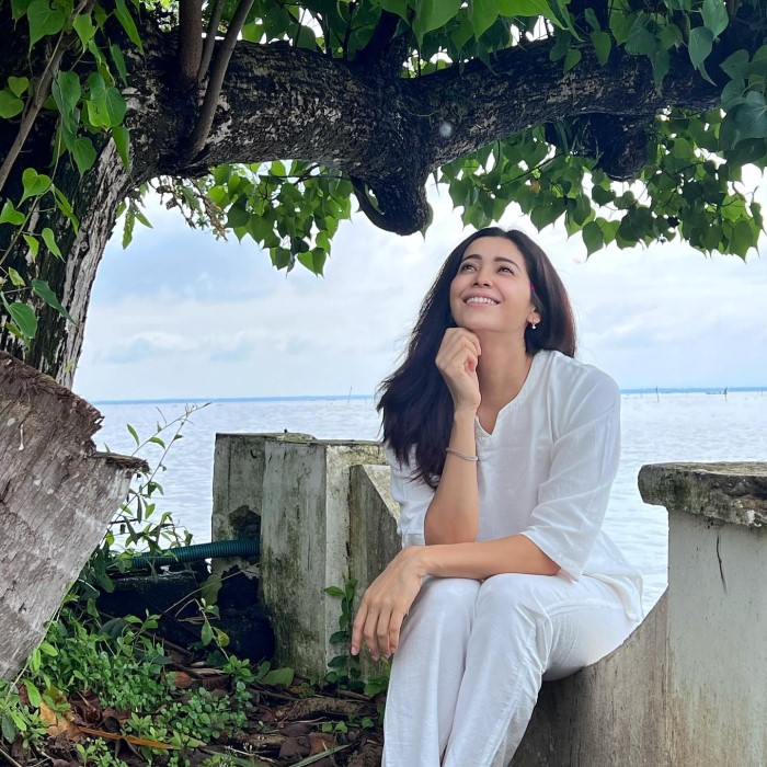 आशा नेगी ने जब एक्टिंग में आने का फैसला लिया था तो इंटिमेट और किसिंग सीन देने के लिए साफ मना कर दिया था।