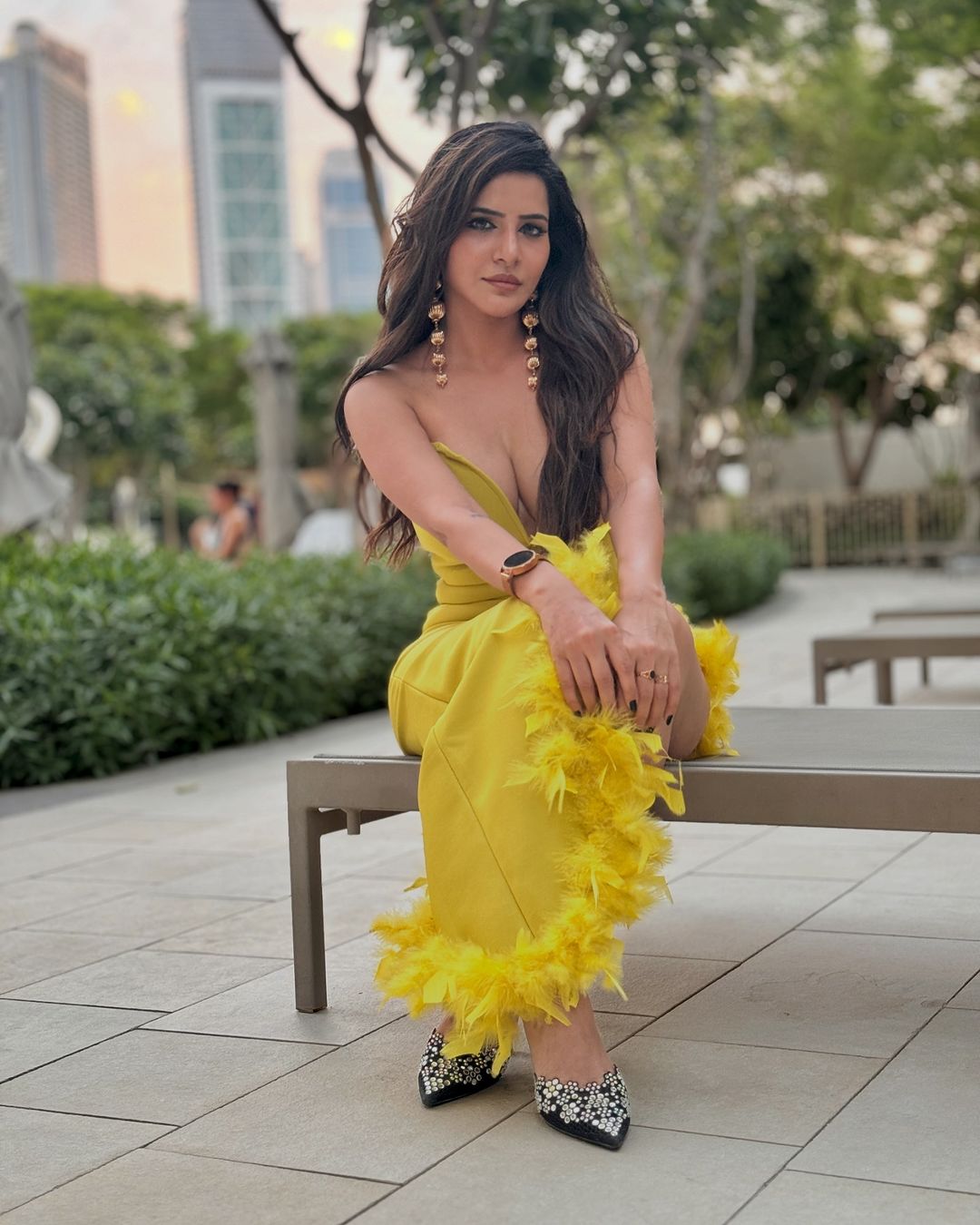 Ashu Reddy's Bold and Glamorous Fashion: Iconic Yellow Gown and Trendy Looks