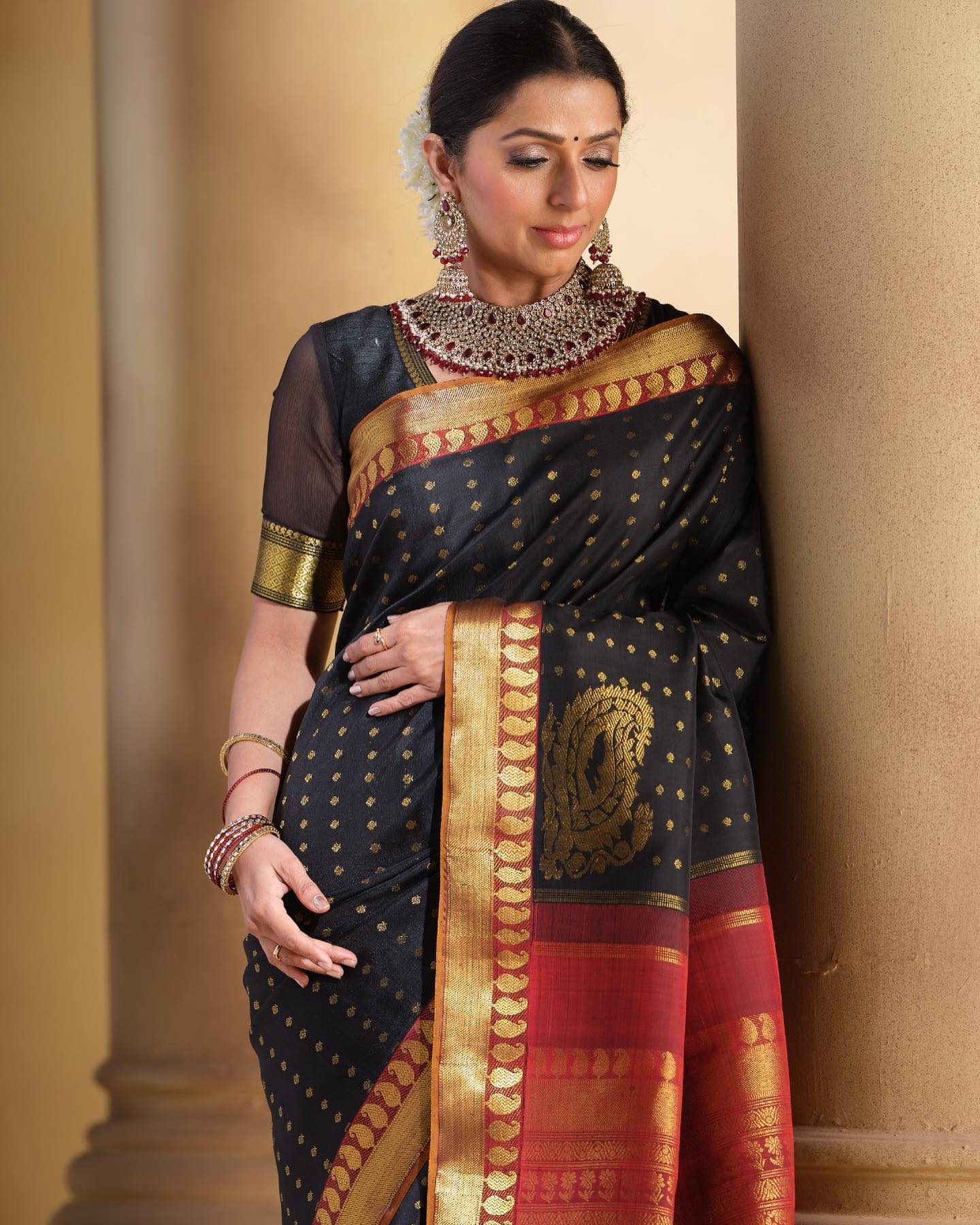 Bhumika Chawla: Age, Biography, Latest Movies, Husband, Family Background, Networth & More