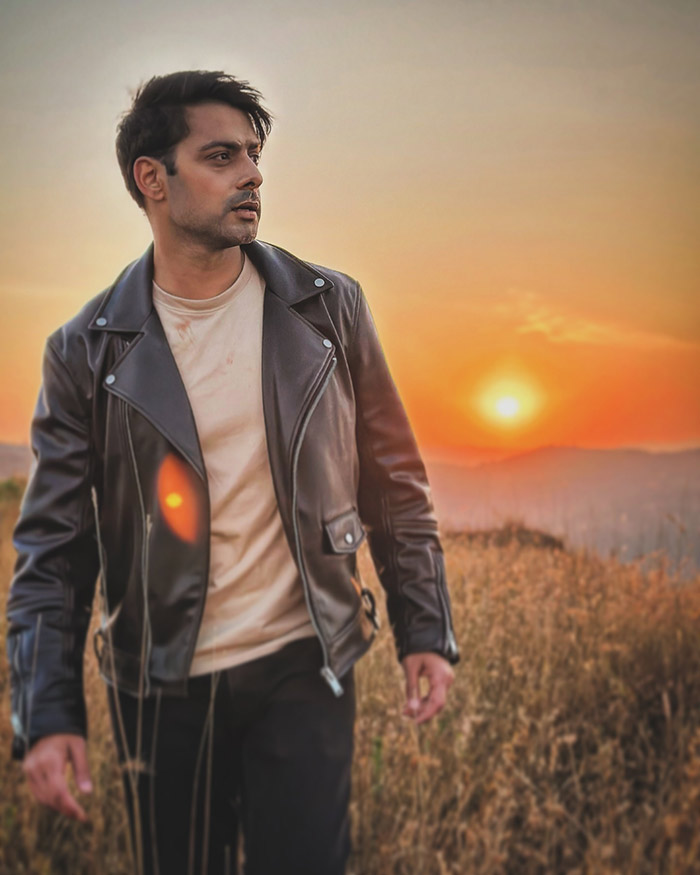 Karam began his acting career with the TV series “Hamari Saas Leela” in 2011.