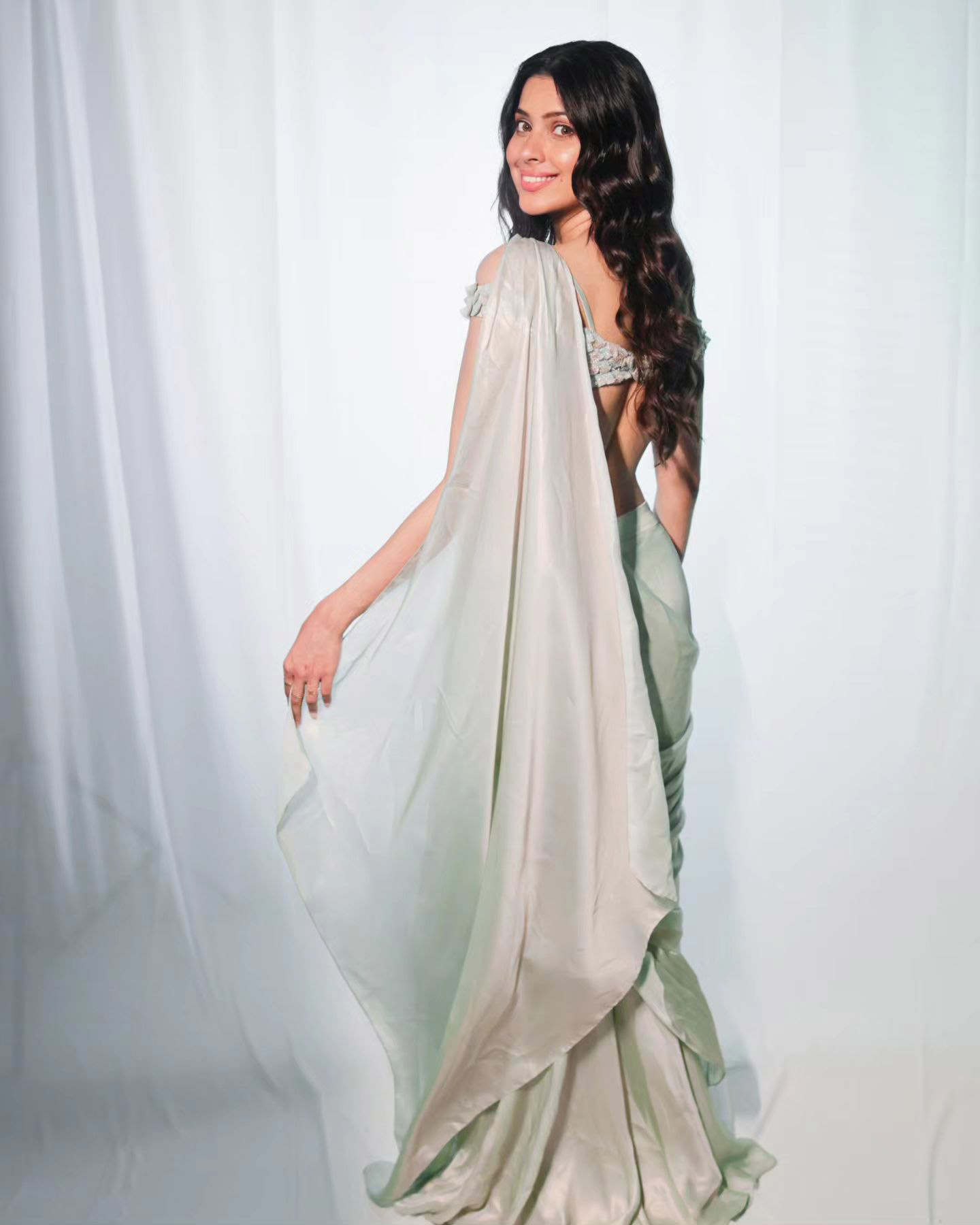 Alice Kaushik Bigg Boss Hindi 18 Contestant photos.