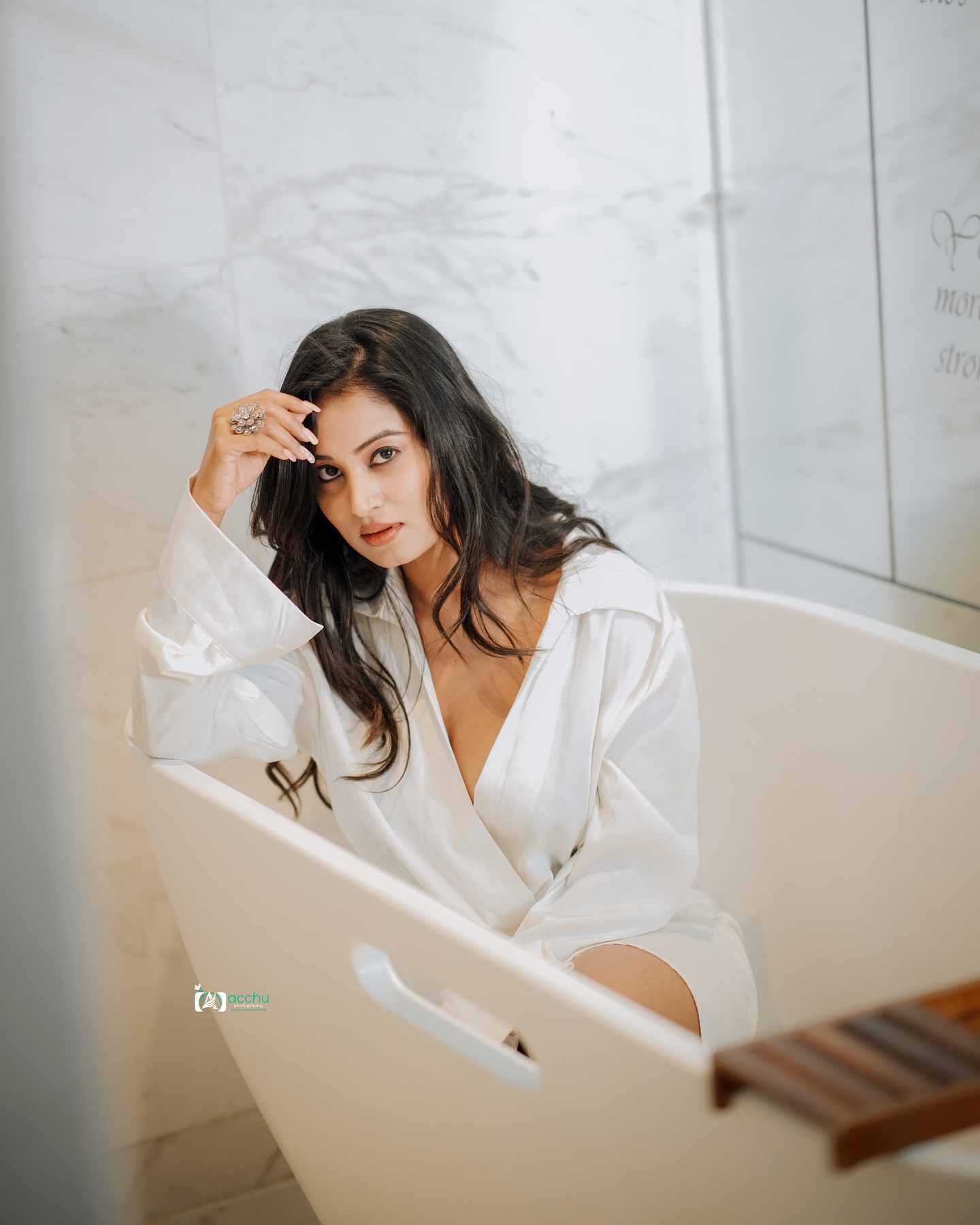 Bigg Boss Kannada 11 Contestant: Anusha Rai, Photos, Age, Biography, Family & More