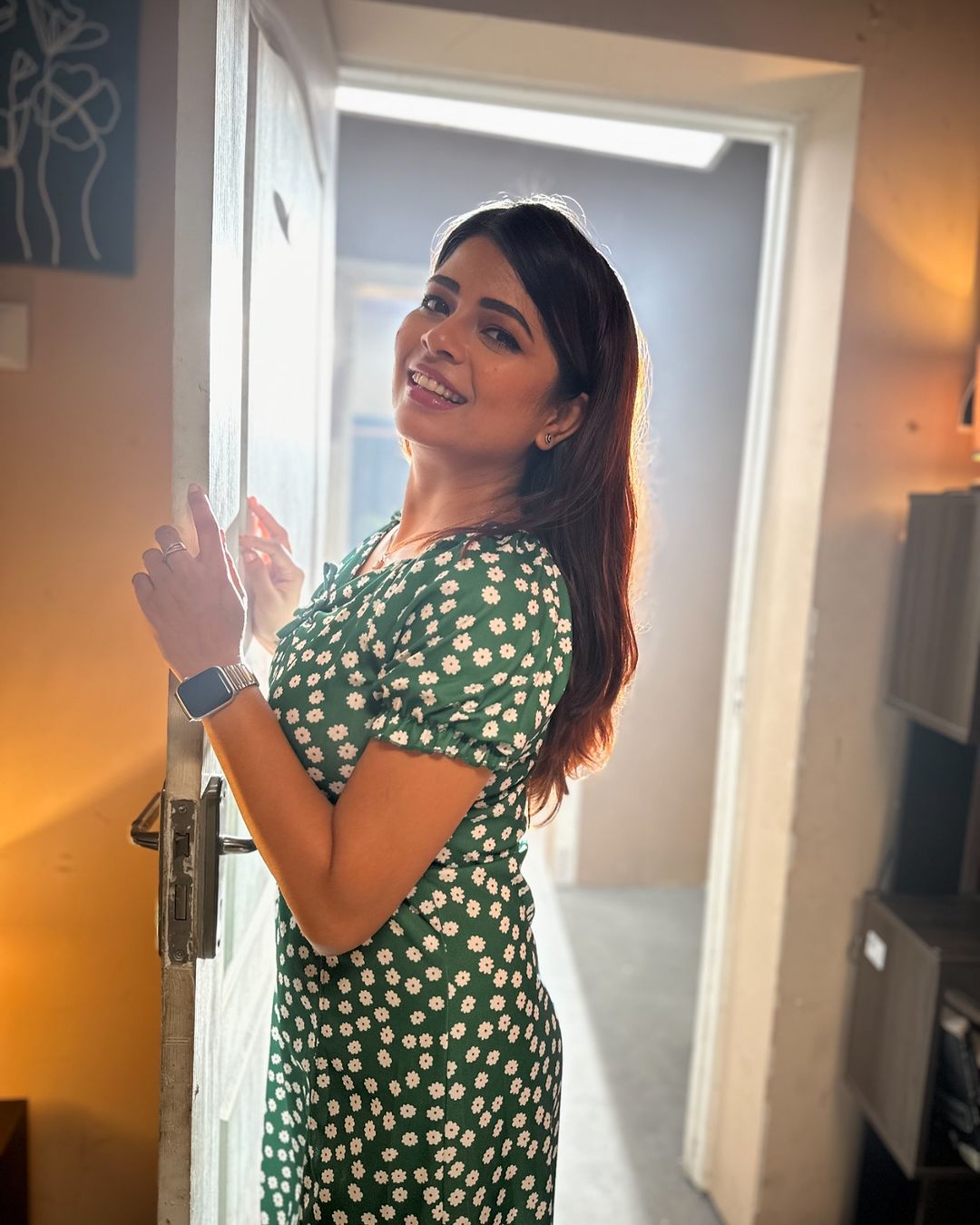 VJ Bavithra will be  contestant in the latest season of Bigg Boss Tamil Season 8.