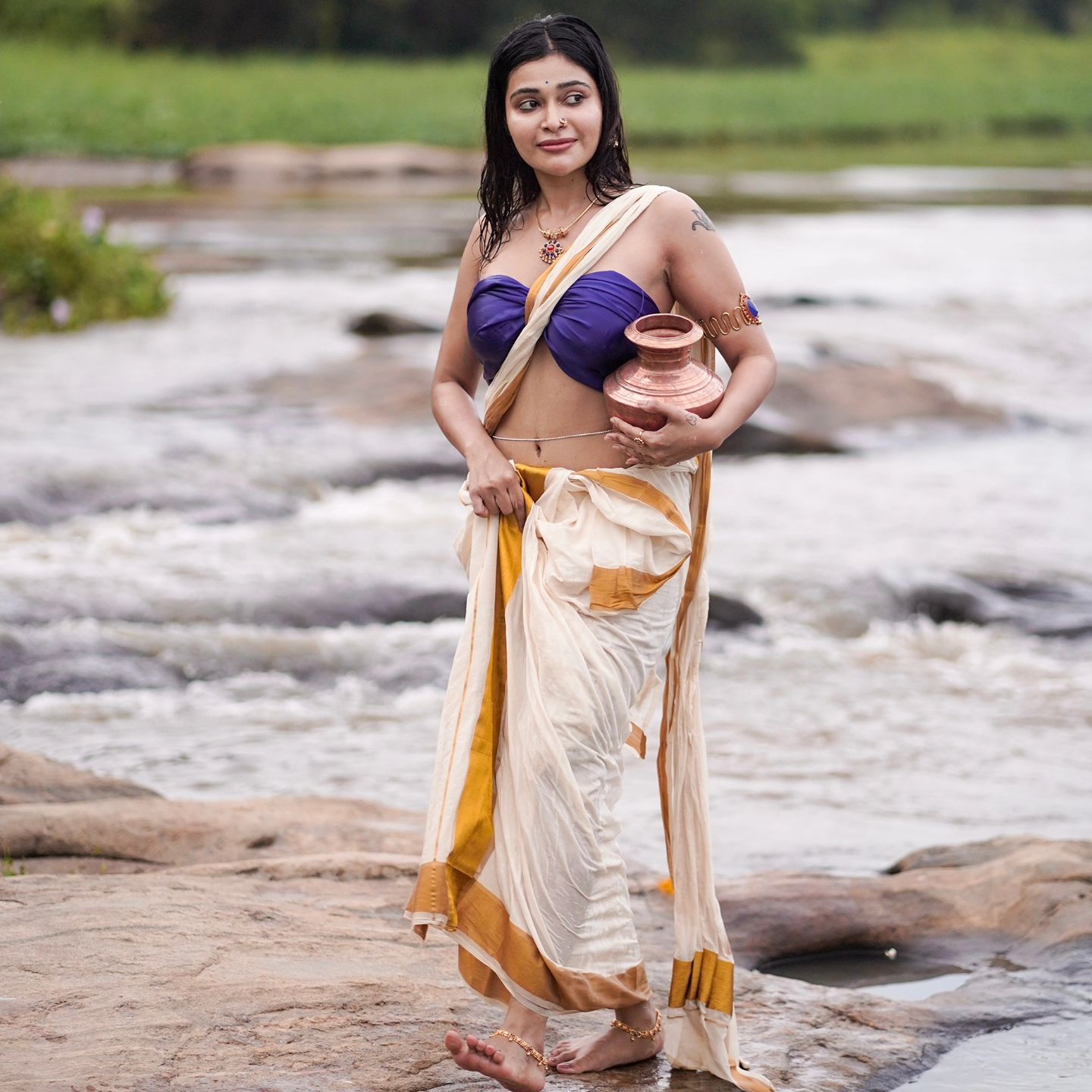 Bigg Boss Tamil 8: Who Is Dharsha Gupta? Photos, Movies, Lifestyle , Age & More