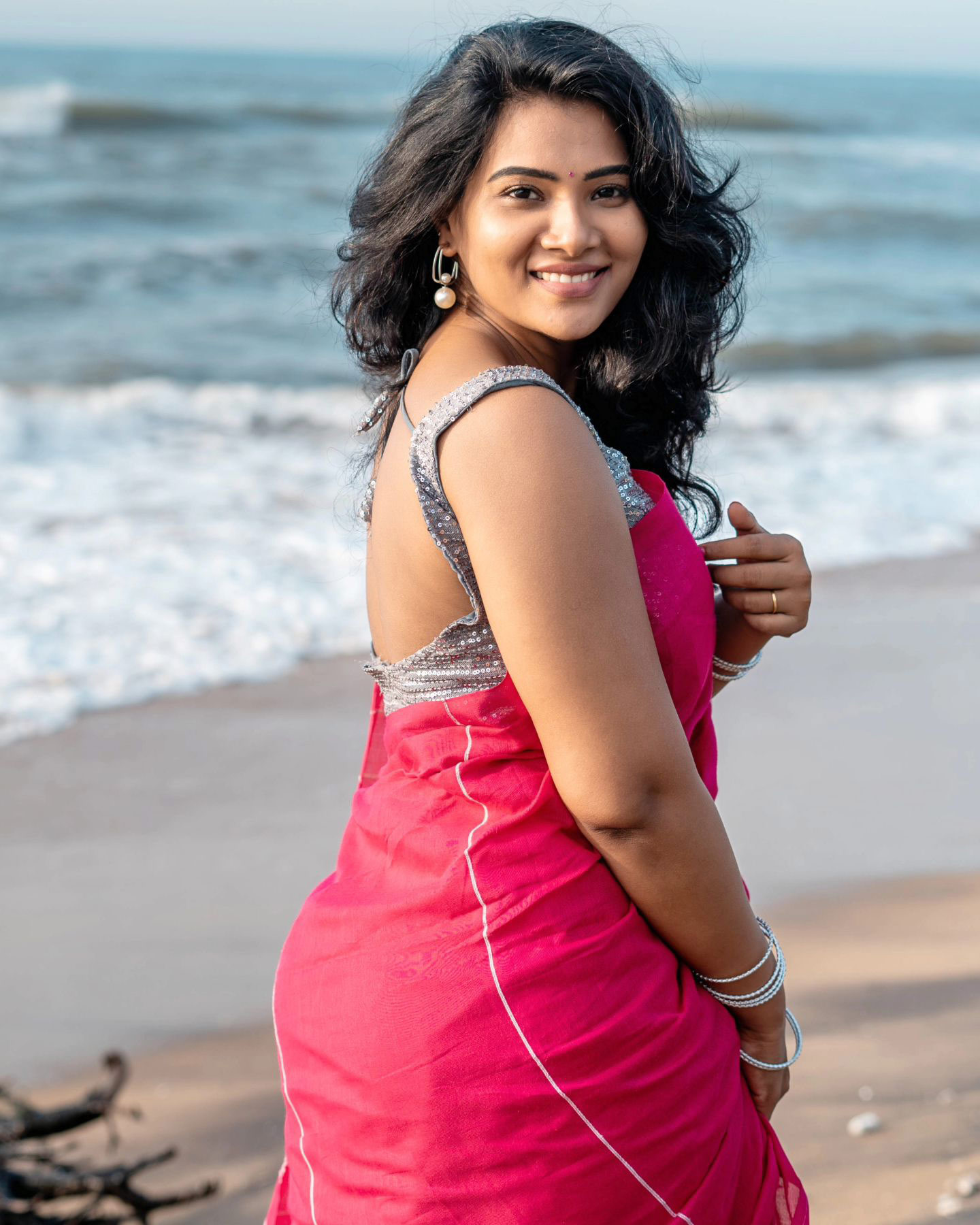 Dhivya Duraisamy Photos.