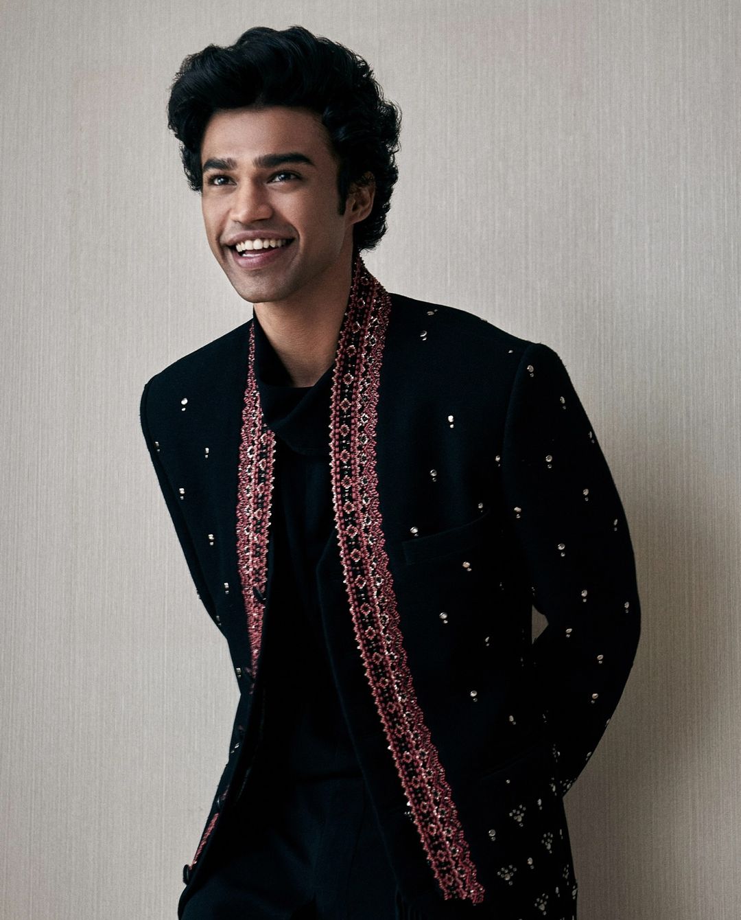 Babil Khan: Opt for an embroidered kurta and pants combo, topped with a brocade blazer.