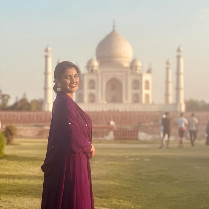 Bigg Boss Kannada 11 Journey: Gauthami Jadav participated in the 11th season of Bigg Boss Kannada. Her presence on the show garnered significant attention and helped boost her popularity among fans.