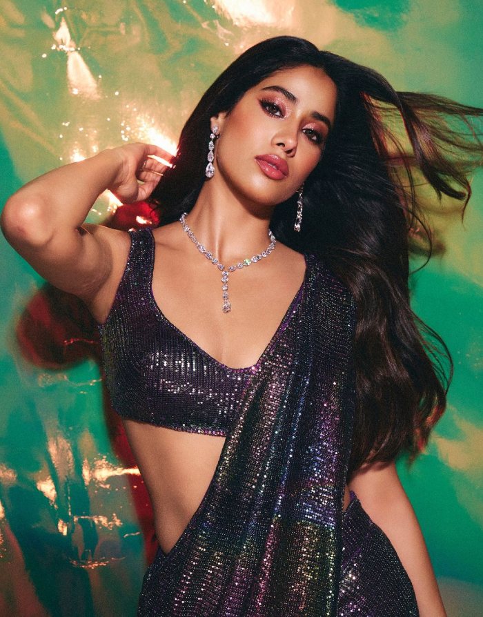 Janhvi Kapoor Makes Jaws Drop With Her Bold Saree Look