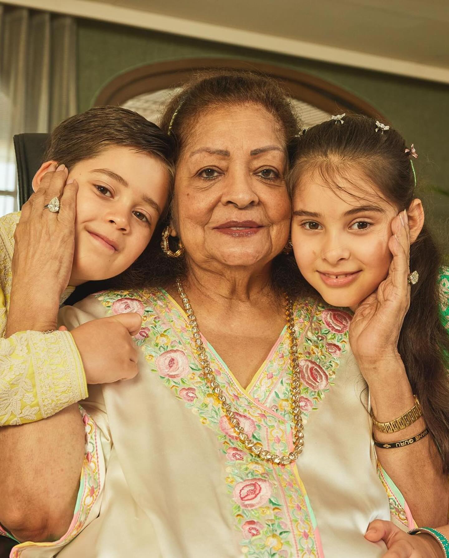 Karan Johar's Heartwarming Diwali Snaps with Family: Yash, Roohi, and Mom Hiroo Johar.