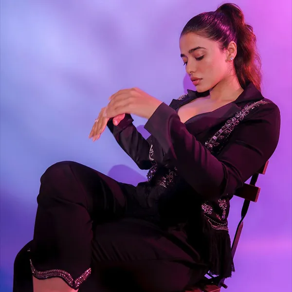 Kate Sharma: Photos, Age, Biography, Family, Movies, Education, and More