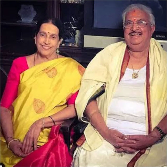 Kiccha Sudeep's Mother, Saroja Passes Away Due to Age-Related Ailments