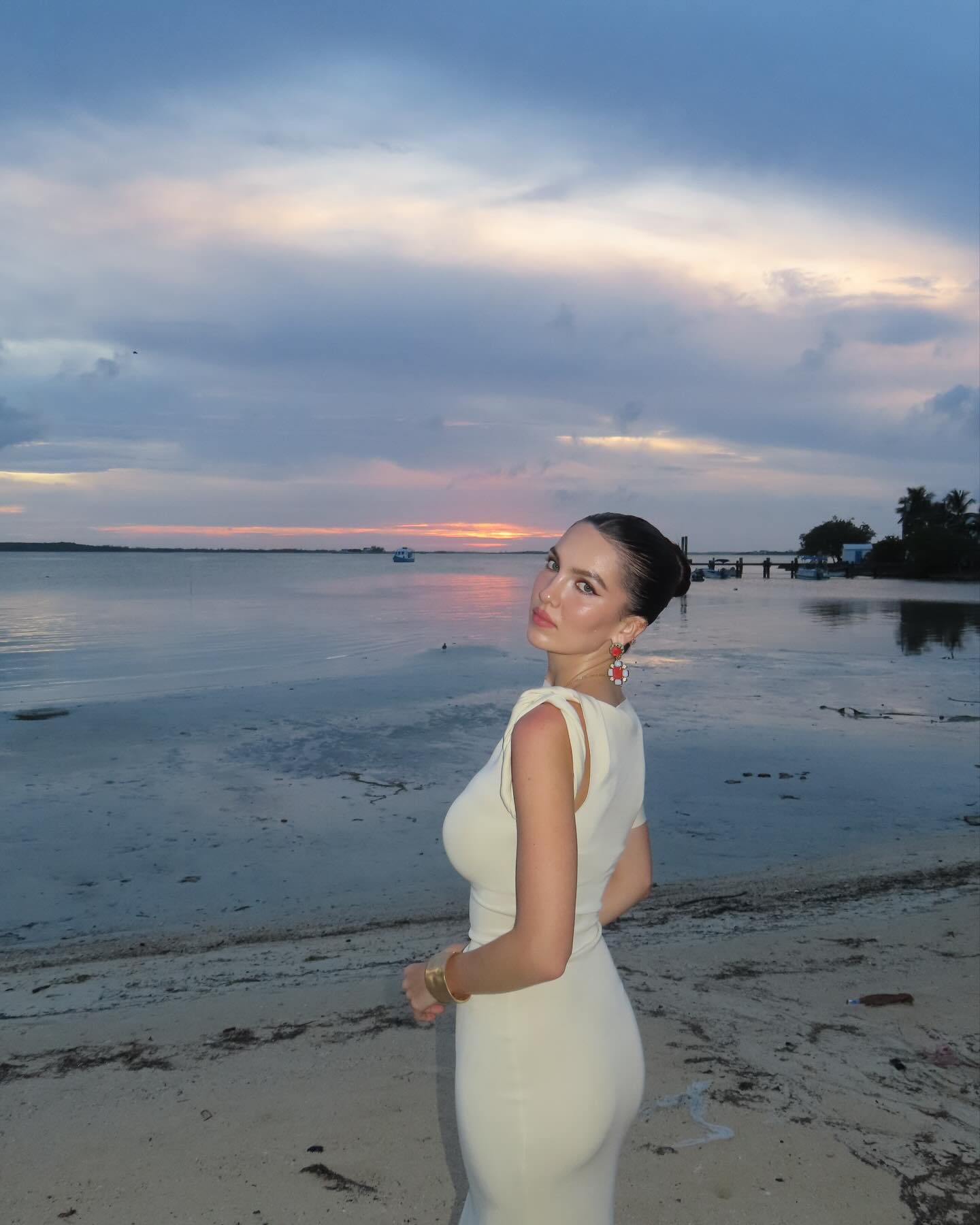 Maya Henry: Before Kate Cassidy, Liam was engaged to model Maya Henry.