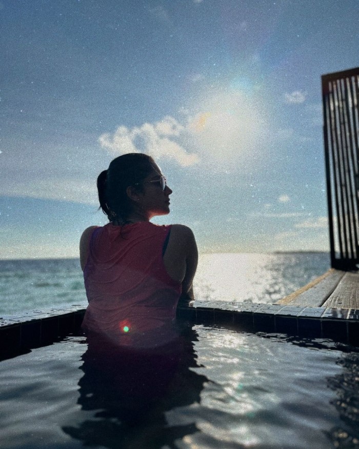 The pictures highlight Swasika's love for the beach, as she is seen enjoying the serene environment and the rhythmic sound of the ocean waves.
