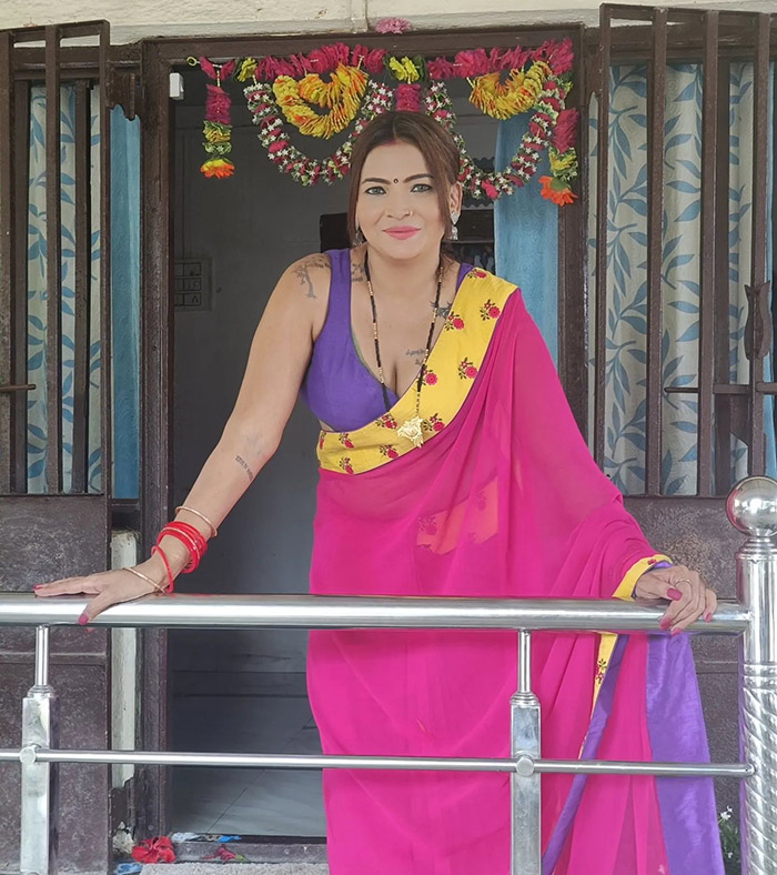 Personal Life, Boyfriend: She is quite private about her personal life, including her relationships.