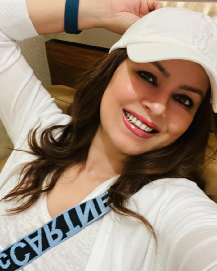 अगर हम महिमा चौधरी के वर्क फ्रंट की बात करें तो आपको बता दें कि उन्होंने खिलाड़ी 420 से लेकर बागबान और धड़कन जैसी बेहतरीन फिल्मों में काम किया है