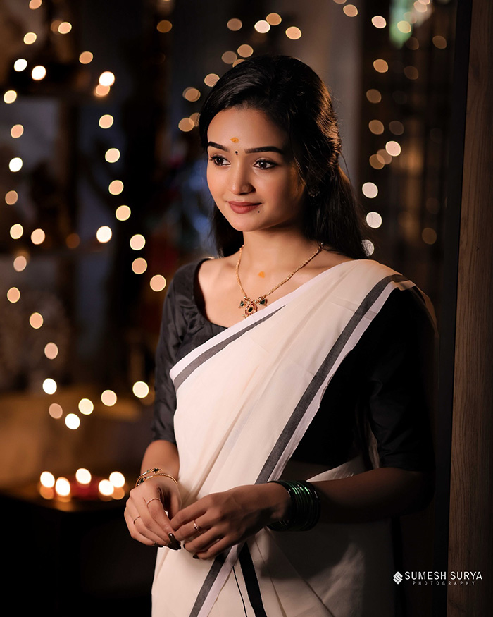 Lighting the diva symbolizes the triumph of light over darkness and good over evil. Meenakshi's act is a reminder of the cultural and spiritual significance of Diwali.