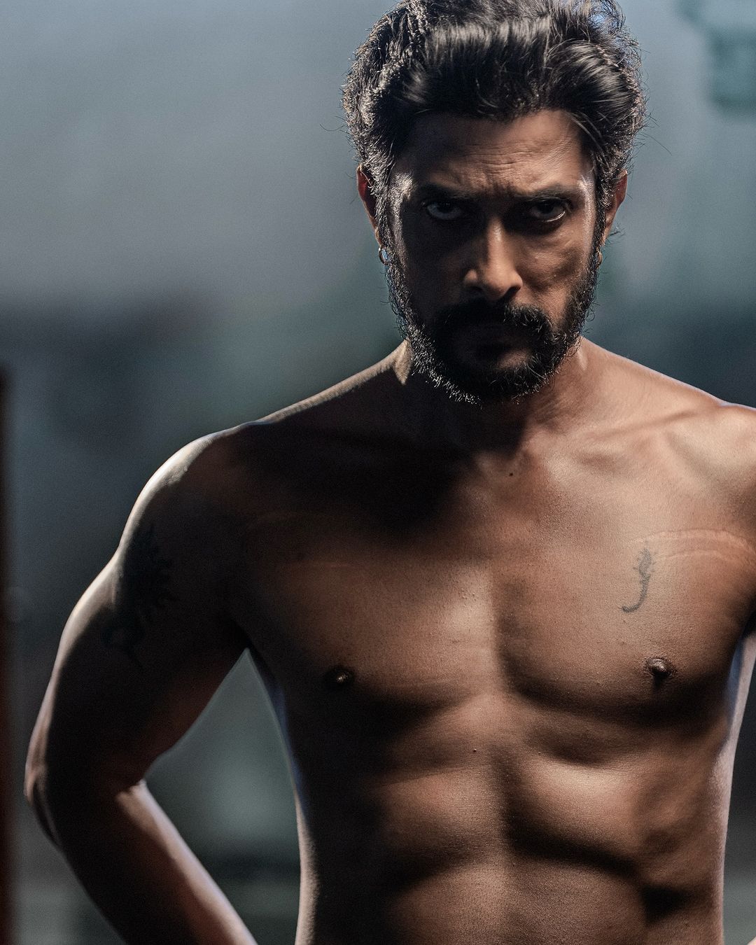 Pics: Actor Nenapirali Prem flaunts abs in shirtless photos