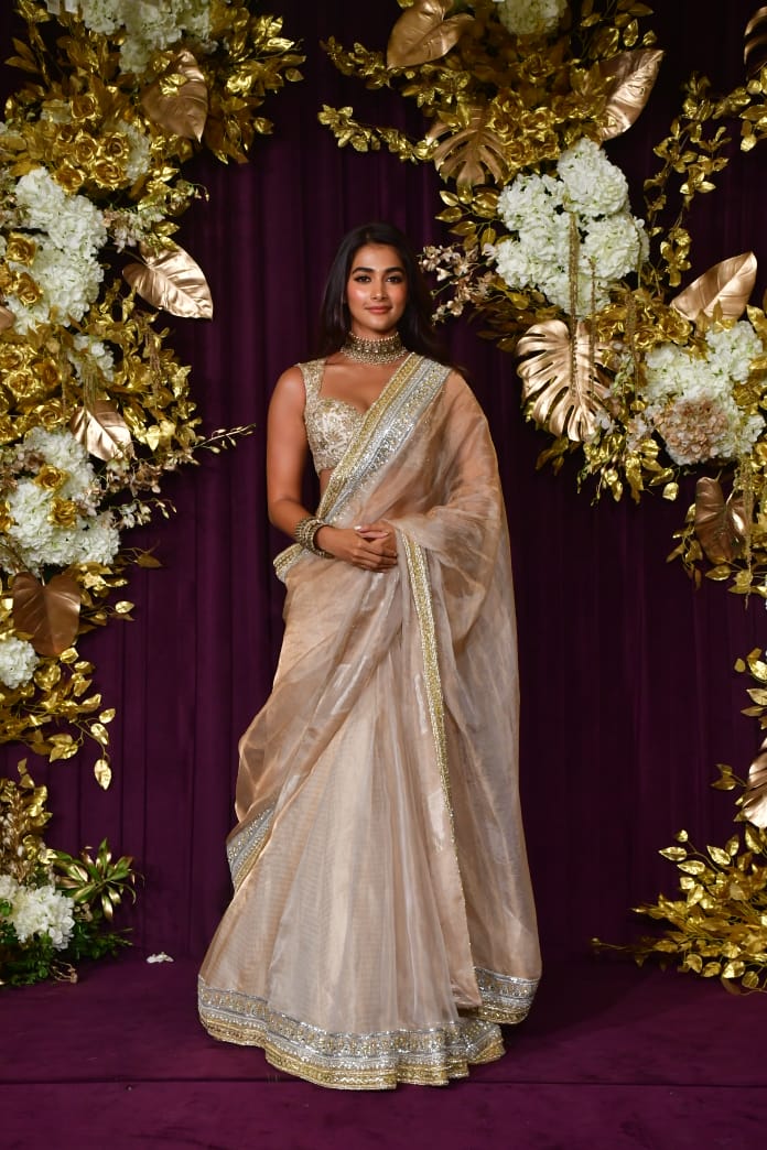 Pooja Hegde Slays In Iconic Lehenga Look At Manish Malhotra's Diwali Party