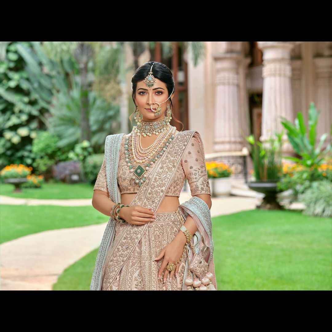 Radhika Pandit, wife of Kannada actor Yash, stuns everyone with her new photoshoot