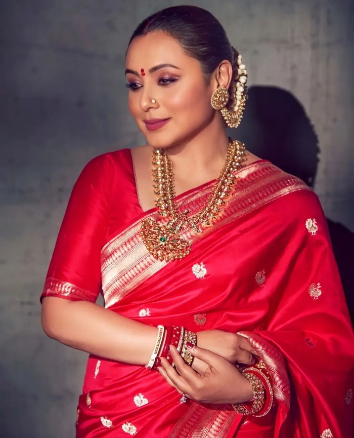 आज भले ही रानी मुखर्जी बॉलीवुड के टॉप एक्ट्रेस बन चुकी हैं। लेकिन उनको शुरुआती करियर में काफी दिक्कतों का सामना करना पड़ा