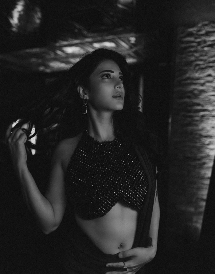Shruti Haasan interesting comments on her dating and pay