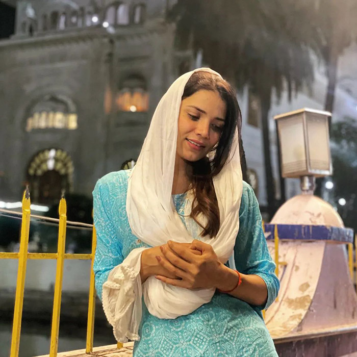 Palak Singh is an Indian actress, social media star, and model. She made her acting debut in the film 