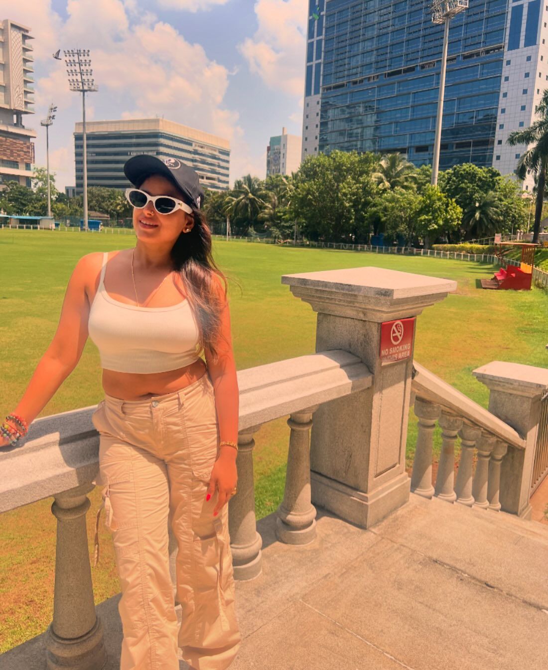 Ullu App Actress Sneha Paul Photos.