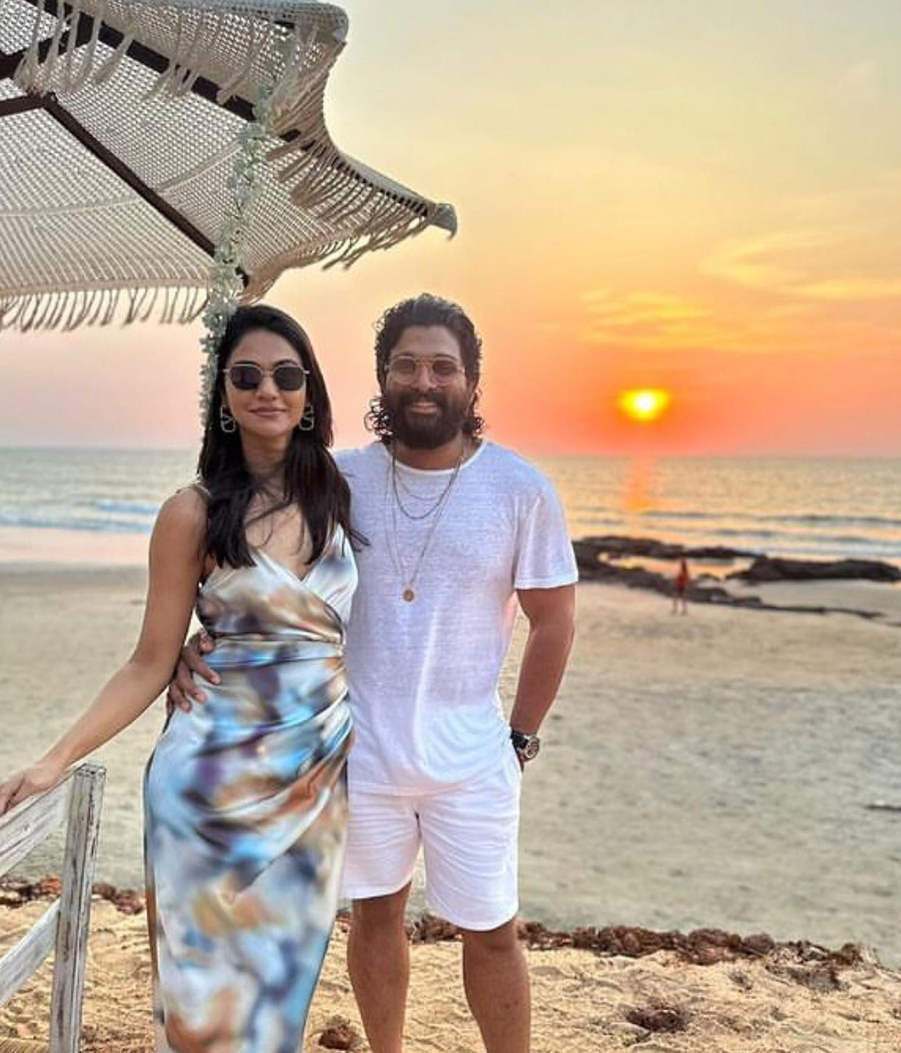 Their initial meeting sparked an instant connection, laying the foundation for a relationship that would blossom into a lifelong commitment.