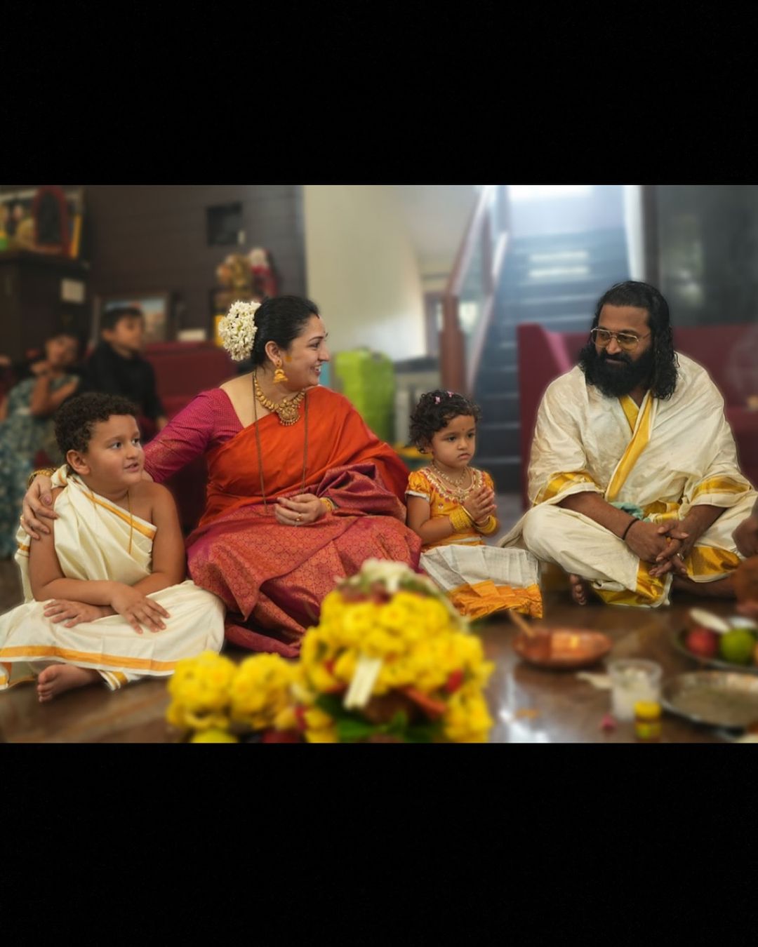 Actor Rishab shetty celebrates Diwali with wife and children