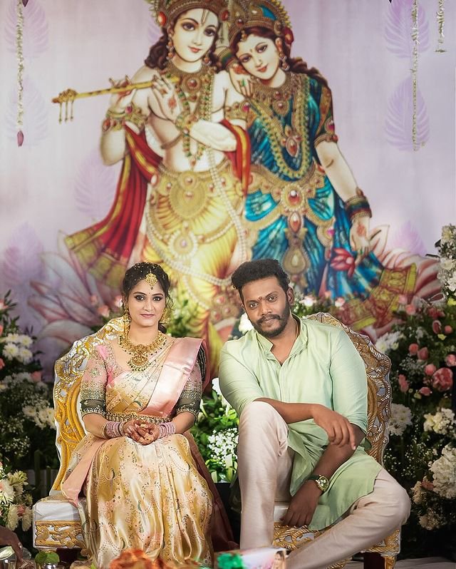capturing the essence of their special day. Surrounded by family and friends, the couple’s happiness is palpable, marking a memorable milestone in their journey together.