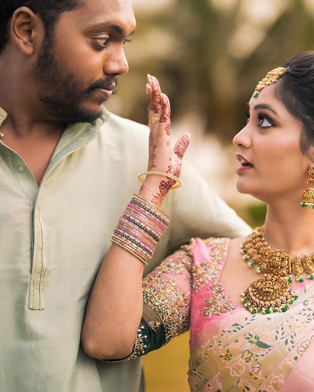 Their expressions reflect the love they share, making their engagement photos even more heartfelt. These genuine, candid moments capture the essence of their bond, offering a glimpse into their joyful relationship.
