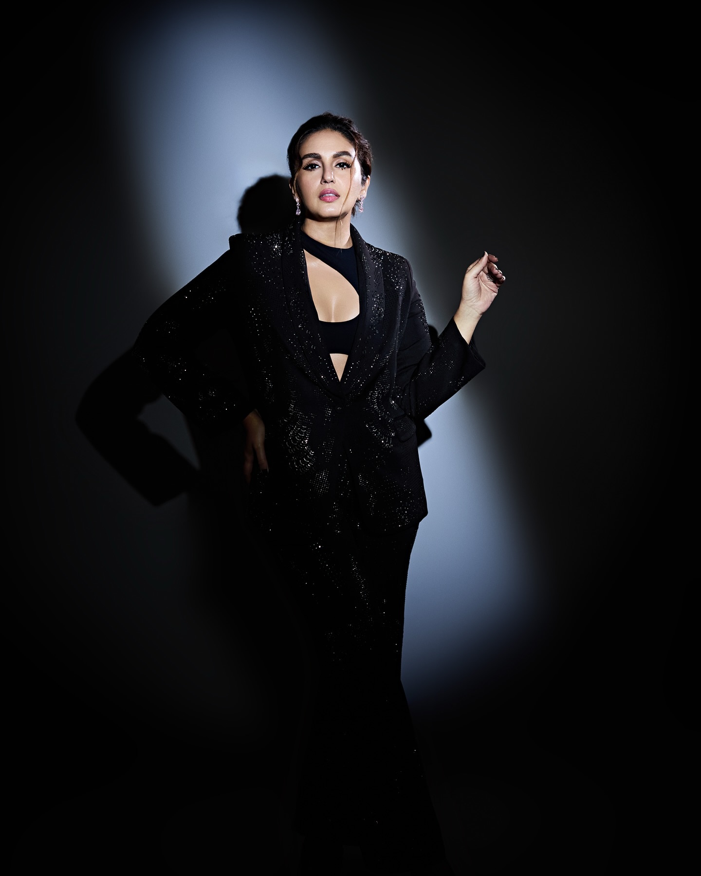 Huma Qureshi Stuns In Latest Photoshoot Black In Beauty