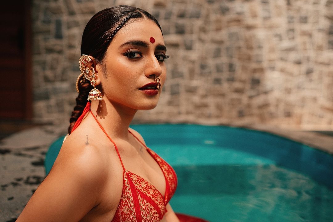 Priya Prakash Varrier Shares Pictures From diwali special photoshoot pics
