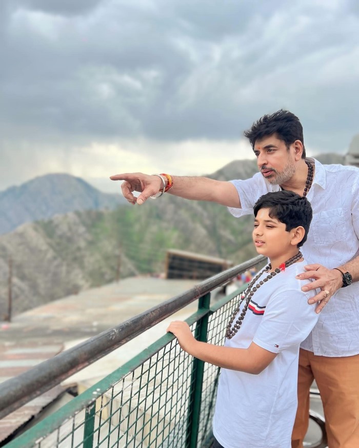 ईशा ने बताया कि रूपाली गांगुली और उनके पिता अश्विन कहते हैं कि उनका बेटा प्री मैच्योर हुआ है