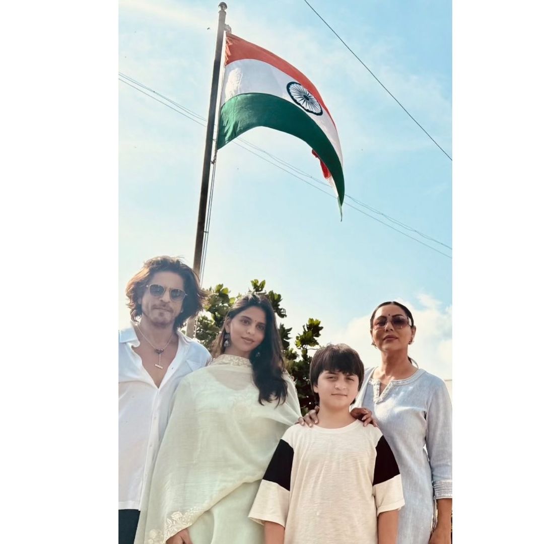 Shah Rukh Khan Birthday: Luxurious Villa's To Expensive Cars, A Look At King Khan's Extravagant Life