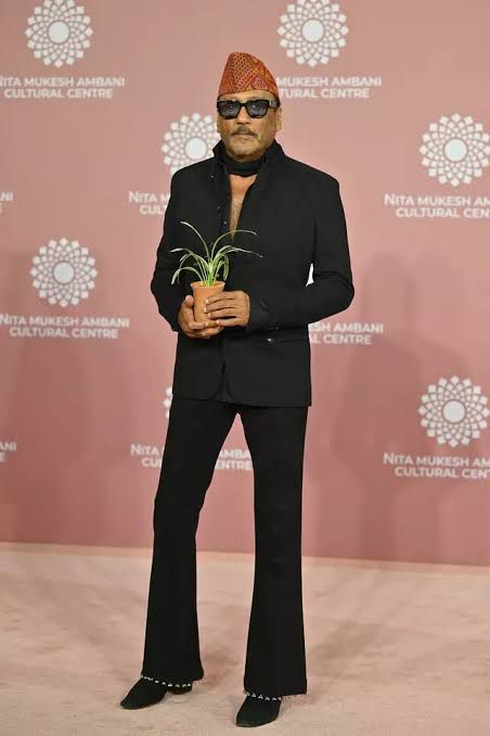 Jackie Shroff has built himself an illustrious career spanning decades. His filmography boasts iconic movies of all time, which has earned him the label of one of the most versatile actors of all time