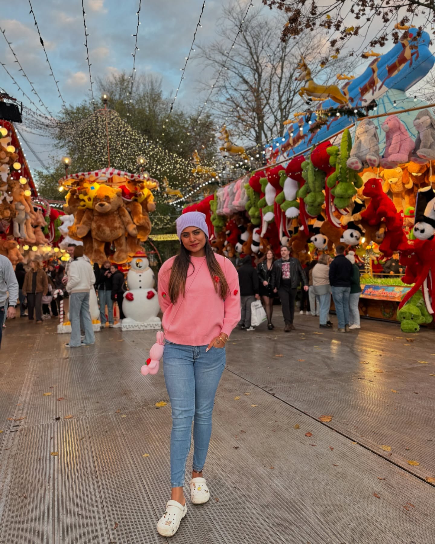 Deepika Das celebrates Christmas in London winter wonderland