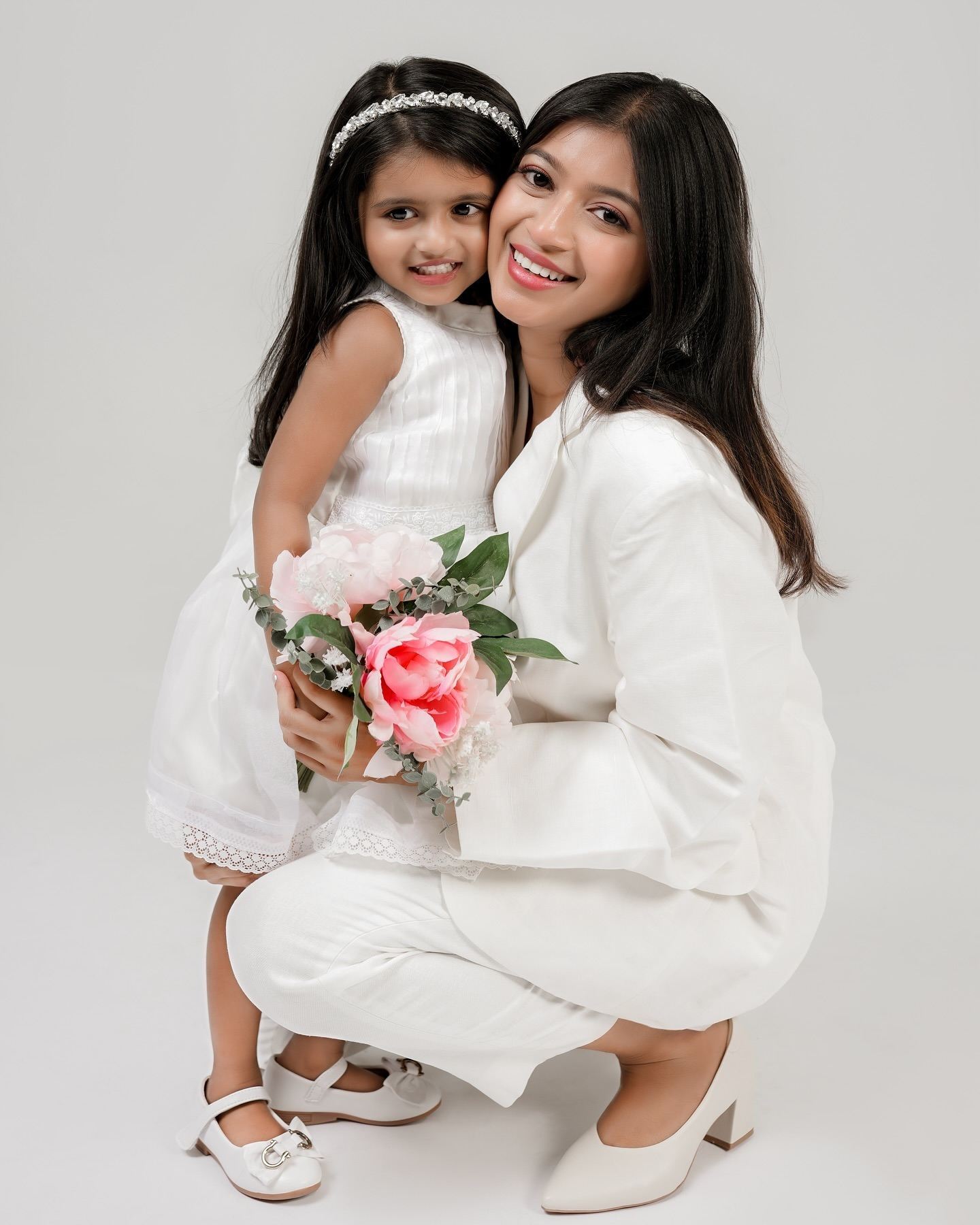 Arjun Ashokan Wife Nikhita