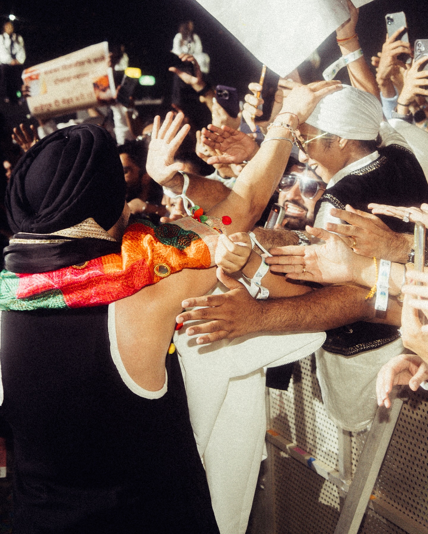 Diljit Dosanjh Rocks Mumbai Concert: A Night of Music and Emotion