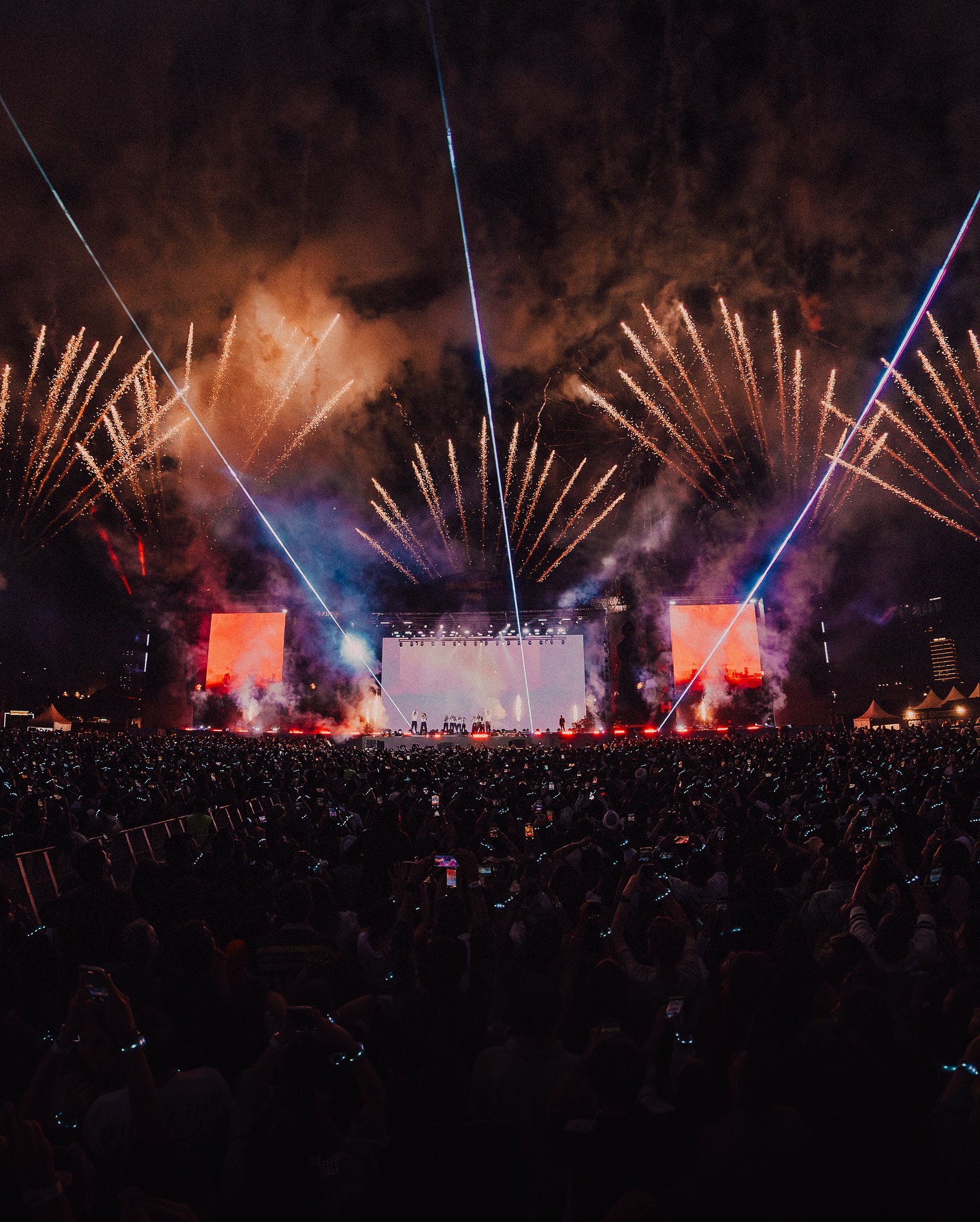 Diljit Dosanjh Rocks Mumbai Concert: A Night of Music and Emotion