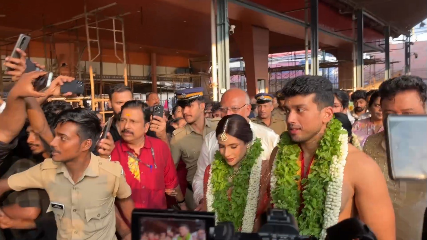 Kalidas Jayaram And Tharuni Kalingarayar's Traditional Wedding At Guruvayur