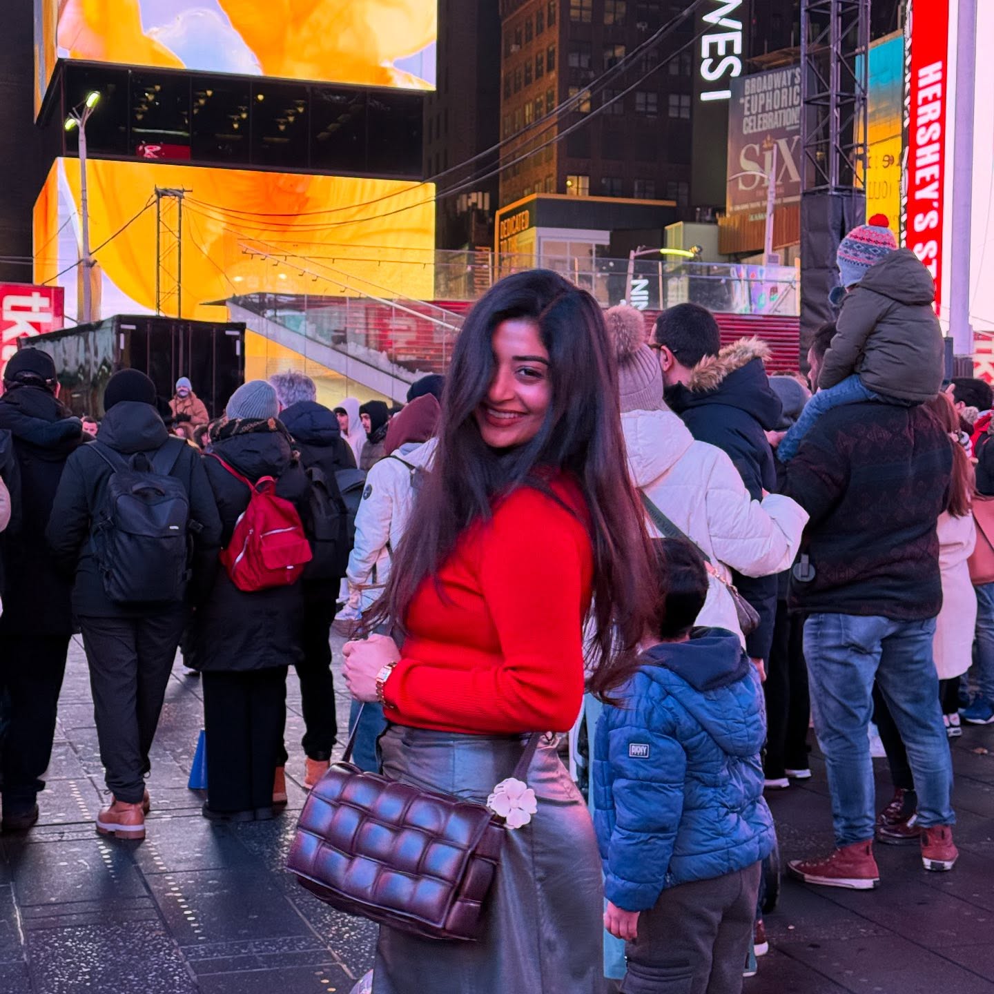 Meera Jasmine was spotted enjoying the holiday season in a vibrant red outfit