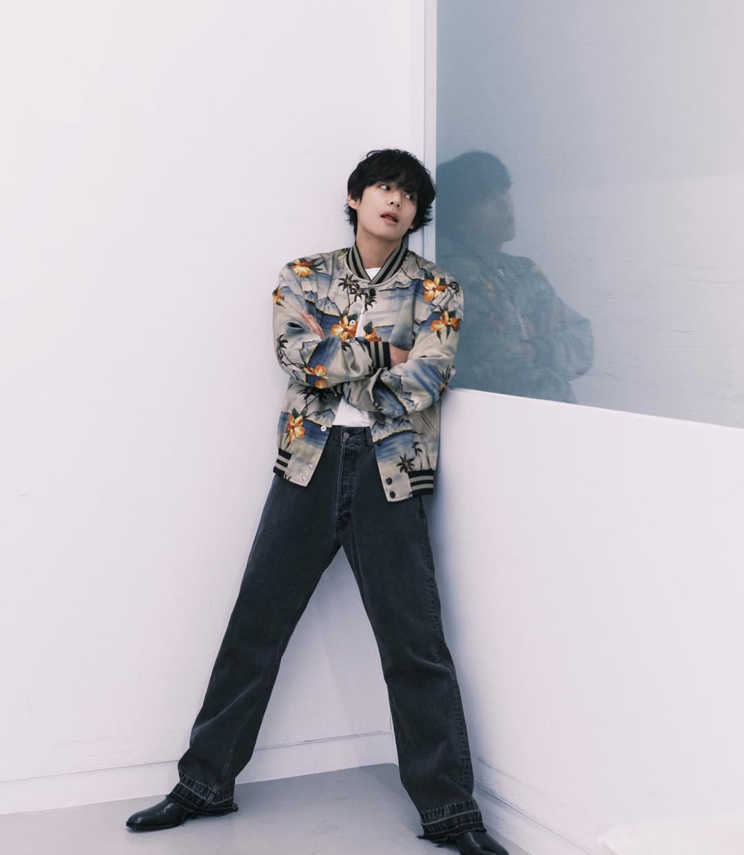 Meet Birthday Boy BTS Kim Taehyung? From Humble Beginnings To The Richest Member Of The BTS