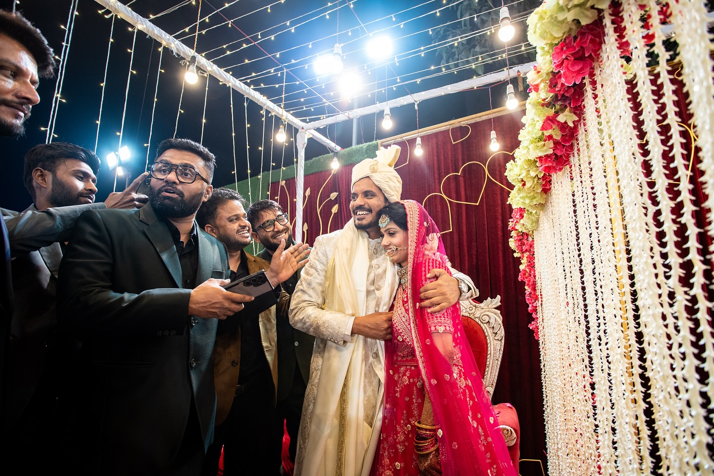 Panchayat Fame Aasif Khan Marries Zeba in Traditional Muslim Wedding; See Photos