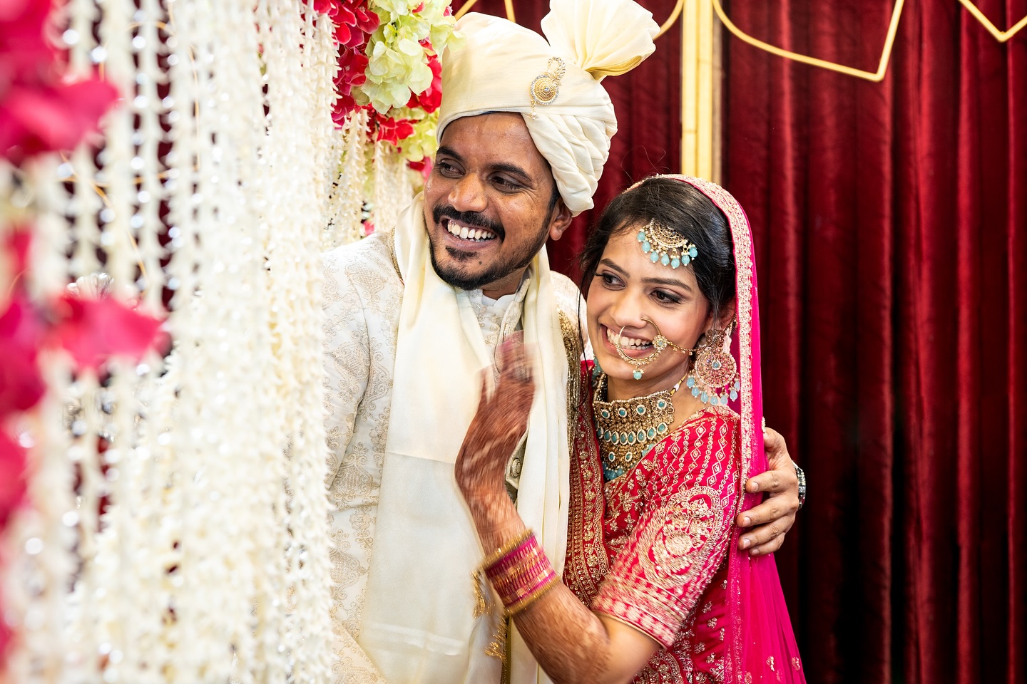 Panchayat Fame Aasif Khan Marries Zeba in Traditional Muslim Wedding; See Photos