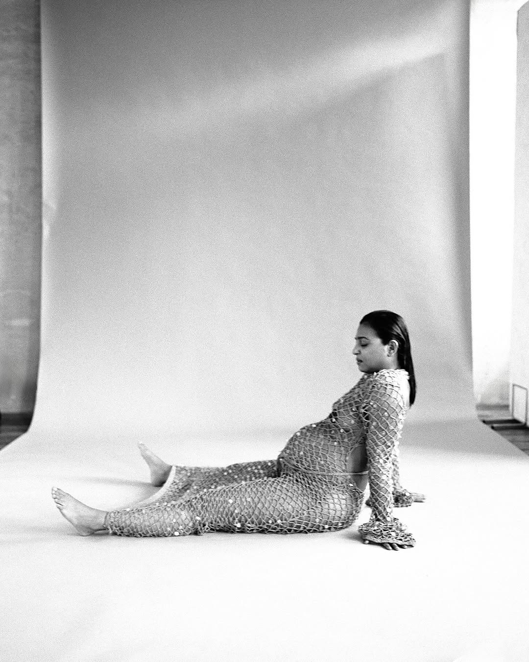 Radhika Apte's Monochromatic Maternity Photoshoot, Flaunts Baby Bump In New PICS