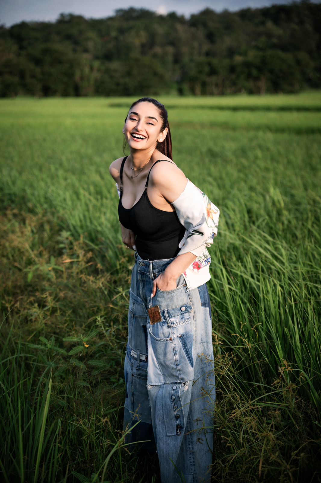 Ragini Dwivedi’s Latest Photoshoot: Bold Fashion and Effortless Glam