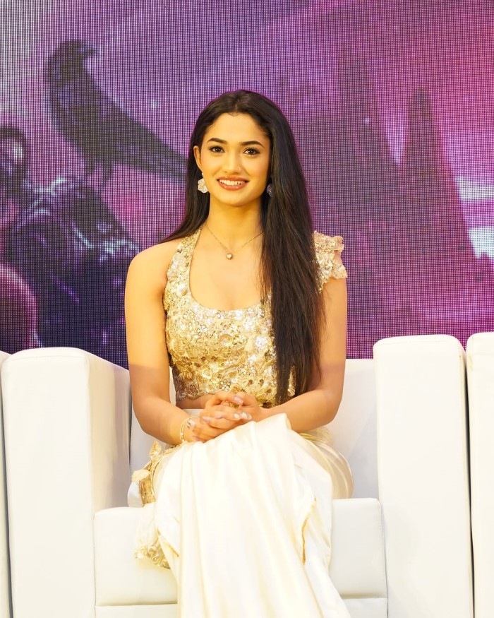 Reeshma Nanaiah looks stunning at UI Film promotional
